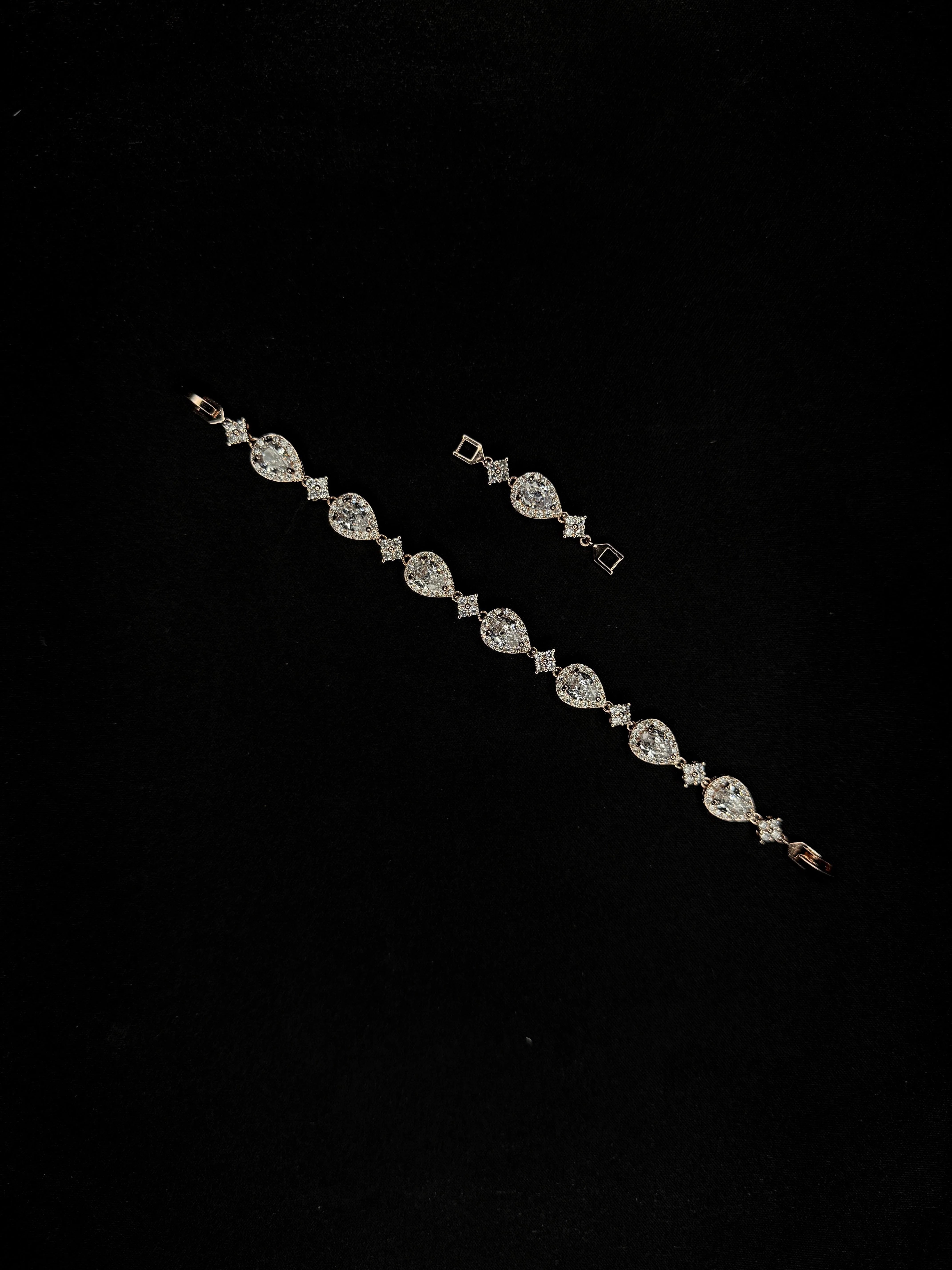 STAR DROP BRACELETS