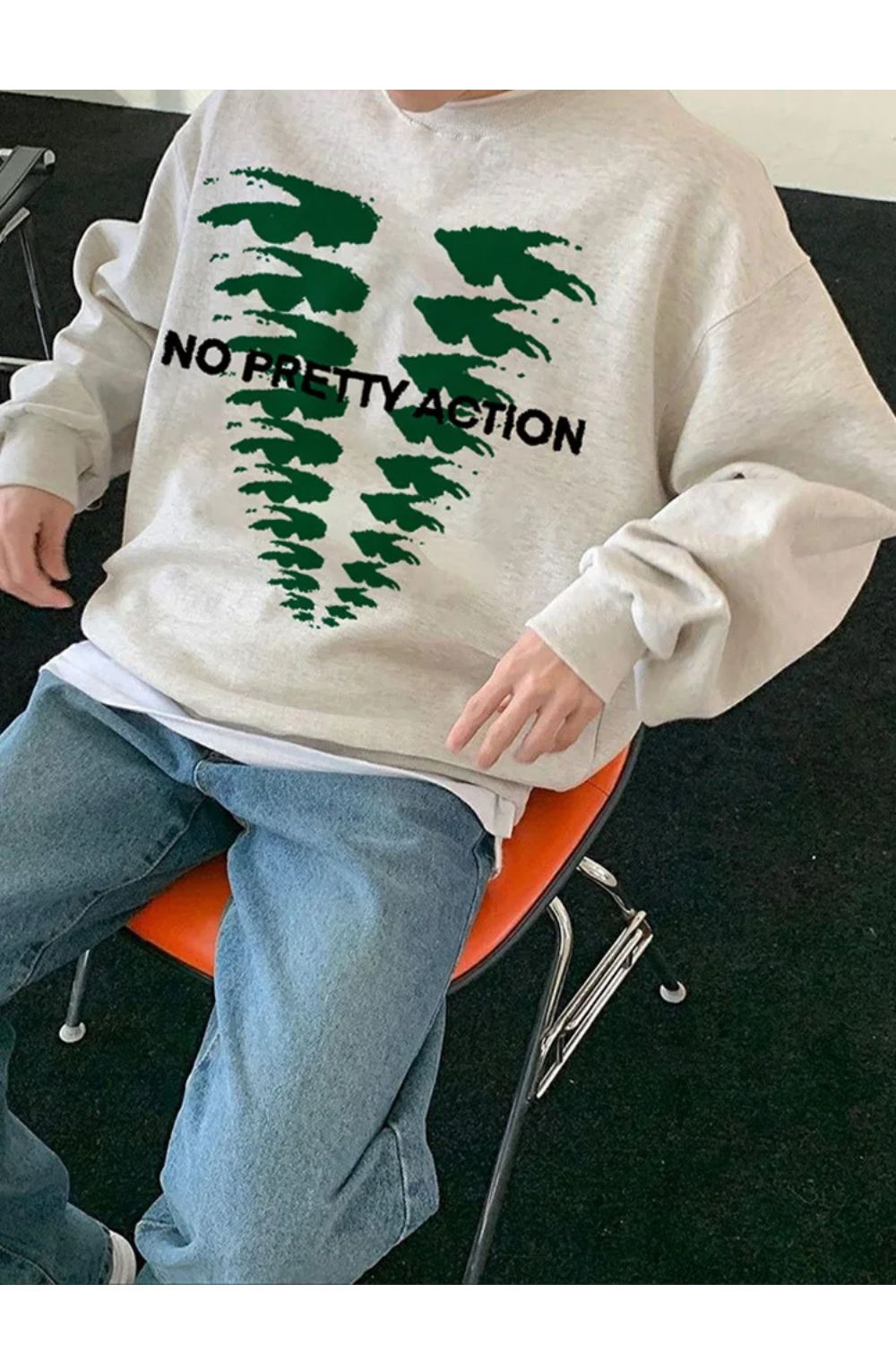 Sweatshirt 'No Pretty Action'