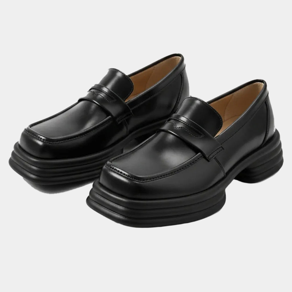 square-toed moccasin